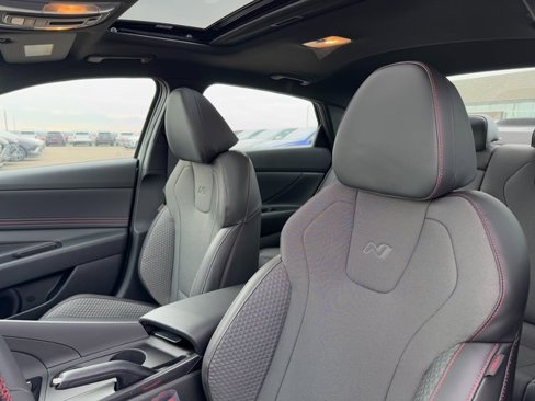 Certified 2025 Hyundai Elantra N Line image 22