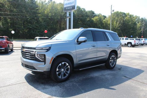 New 2025 Chevrolet Tahoe LT w/ Comfort Package image 2