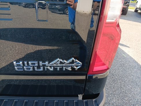 New 2026 Chevrolet Silverado 1500 High Country w/ Technology Package image 15