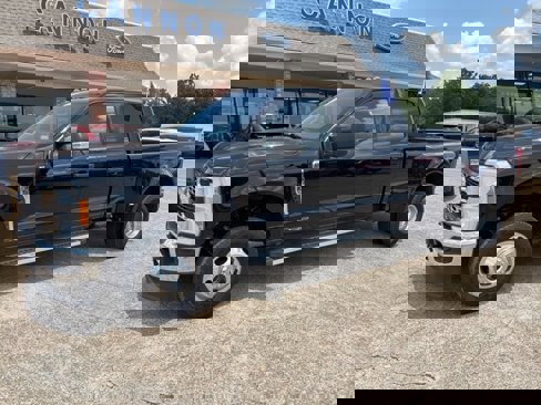 Certified 2023 Ford F350 XLT image 1