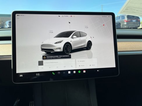 Used 2025 Tesla Model Y Performance image 33