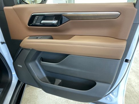 New 2026 Chevrolet Tahoe High Country image 34