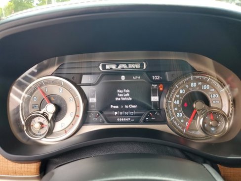 Used 2019 RAM 3500 Limited image 33