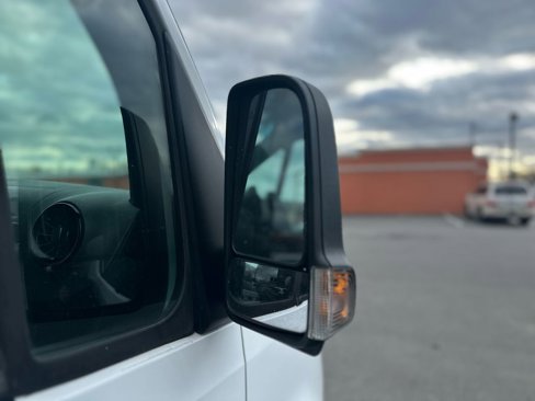 Used 2022 Mercedes-Benz Sprinter 2500 image 20