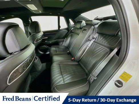 Used 2025 Genesis G90 3.5T image 28