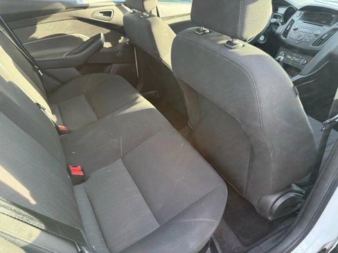 Used 2017 Ford Focus S image 12