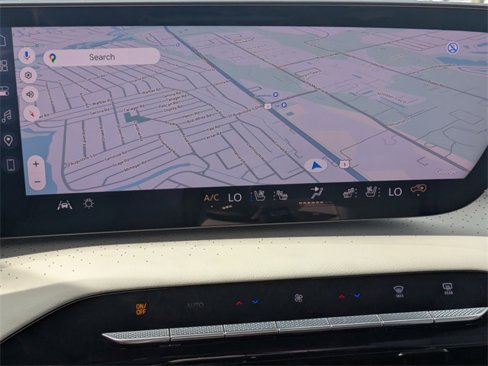 Used 2026 Buick Enclave Avenir image 26