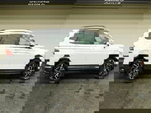 Used 2019 Volkswagen Tiguan SEL image 5