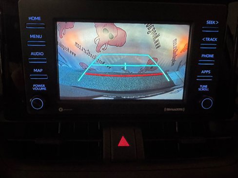 Used 2022 Toyota RAV4 XLE image 27