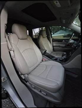 Used 2013 Buick Enclave Leather image 7