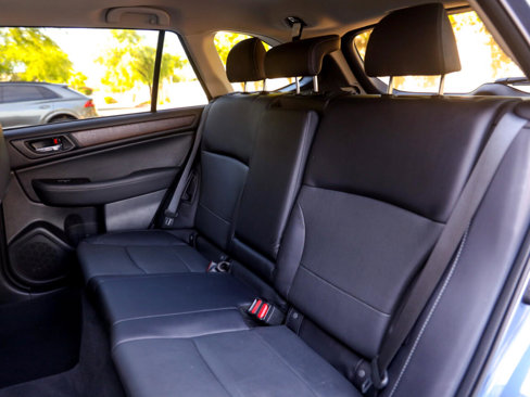 Used 2017 Subaru Outback 3.6R Limited image 39