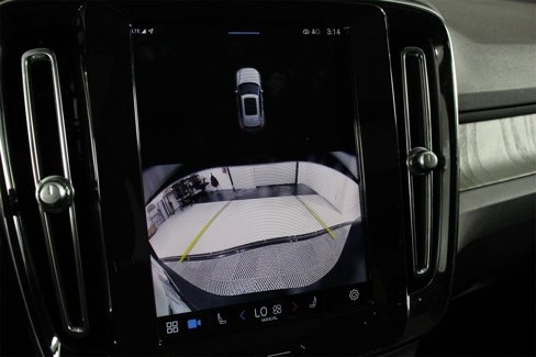 Certified 2025 Volvo XC40 B5 Plus image 13