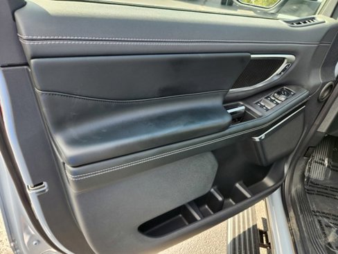 New 2025 Ford Expedition Platinum image 32
