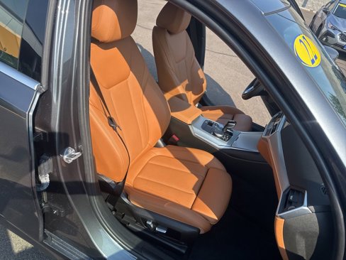 Used 2022 BMW 330e xDrive w/ Driving Assistance Package image 14