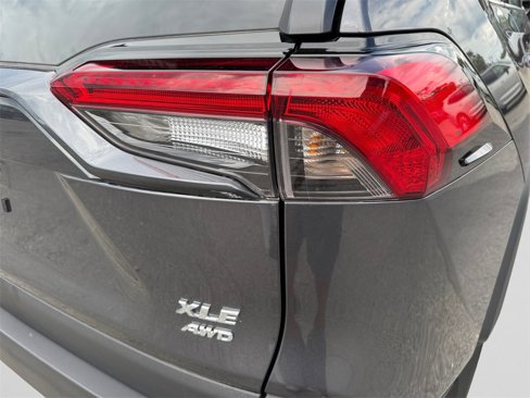 Used 2024 Toyota RAV4 XLE image 21