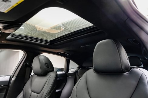 Used 2025 BMW 430i xDrive w/ Premium Package image 5