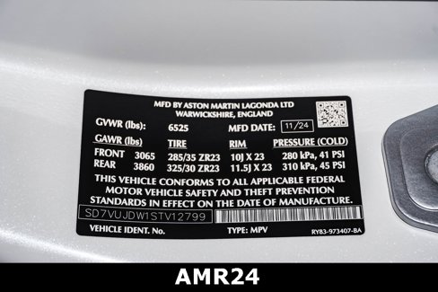 Used 2025 Aston Martin DBX 707 image 33
