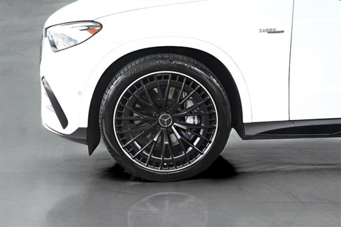 Used 2024 Mercedes-Benz GLC 43 AMG 4MATIC image 14
