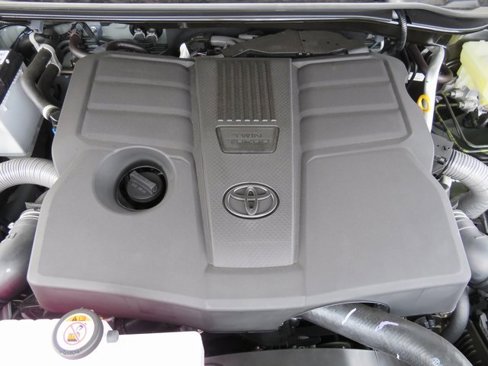 New 2025 Toyota Tundra Limited image 46