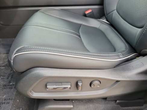 New 2025 Honda Pilot Elite image 14