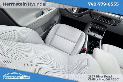 Certified 2024 Hyundai Kona Limited image 13