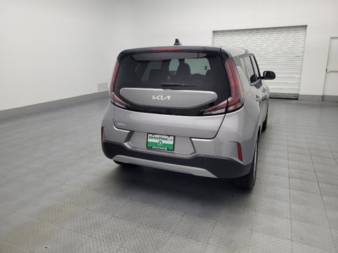 Used 2023 Kia Soul LX w/ Option Group 015 image 7