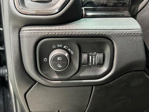 New 2025 RAM 2500 Limited image 14