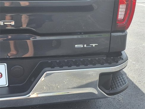 Used 2025 GMC Sierra 1500 SLT image 24