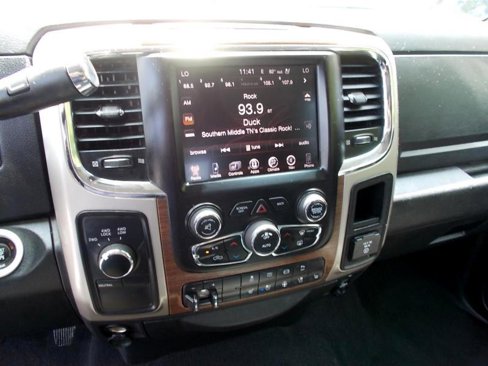 Used 2015 RAM 3500 Laramie image 34