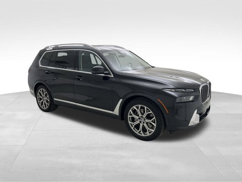 Certified 2023 BMW X7 xDrive40i w/ Premium Package image 2