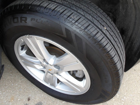 Used 2020 Chevrolet Trax LS w/ Tint and Cruise Package image 38