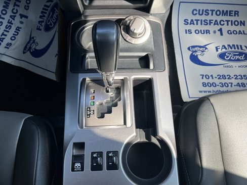 Used 2024 Toyota 4Runner SR5 Premium image 17