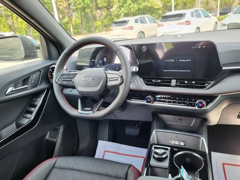 New 2026 Chevrolet Equinox RS w/ Convenience Package III image 17