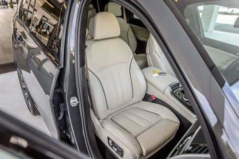Used 2022 BMW X7 xDrive40i w/ M Sport Package image 45