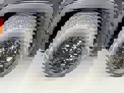 New 2025 Jeep Grand Cherokee L Altitude image 26