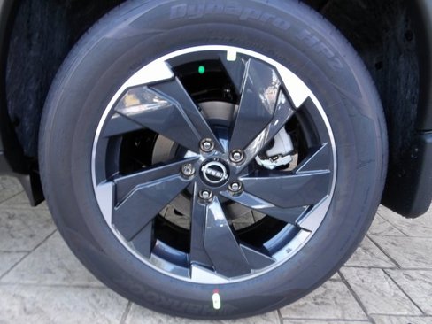 New 2026 Nissan Rogue SV w/ SV Premium Package image 11