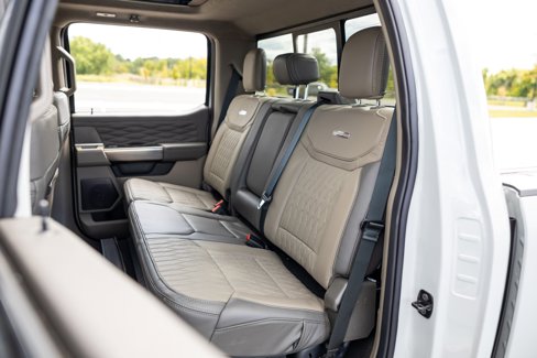 Used 2025 Ford F450 Platinum w/ Platinum Plus Package image 40