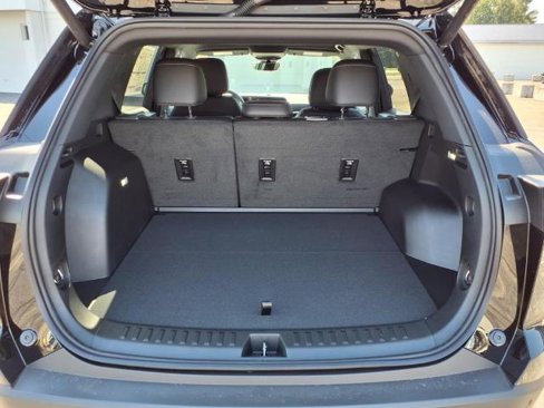 New 2026 Chevrolet Equinox LT w/ Convenience Package II image 5