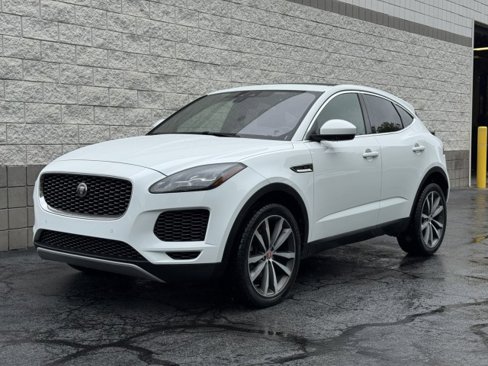 Used 2019 Jaguar E-PACE SE image 1