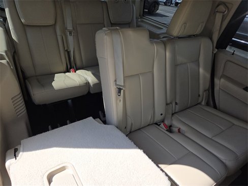 Certified 2017 Ford Expedition Limited image 35