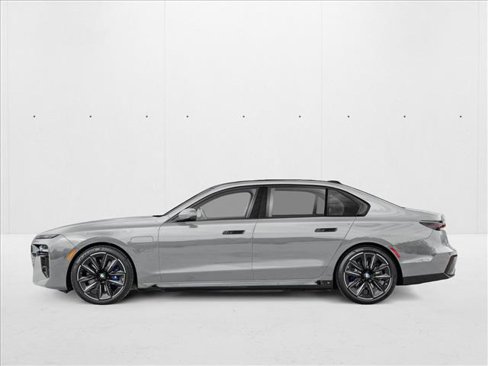 New 2026 BMW 750e xDrive image 3