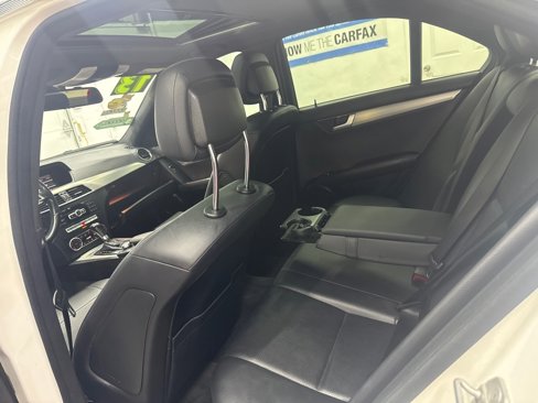 Used 2013 Mercedes-Benz C 300 4MATIC Sedan image 8