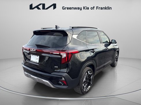 Used 2024 Kia Seltos SX w/ SX Sunroof Package image 7