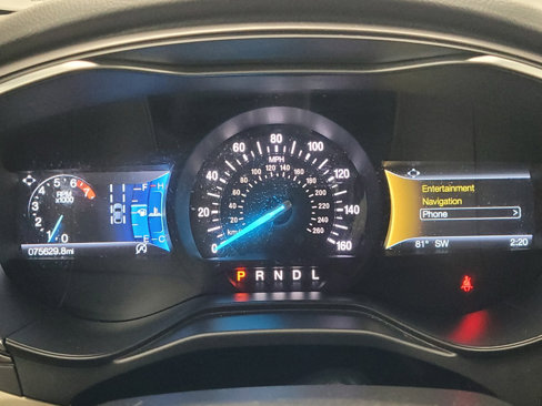 Used 2020 Ford Fusion SE image 23