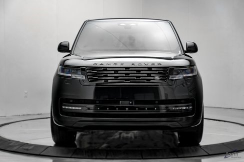 Used 2024 Land Rover Range Rover SE image 24