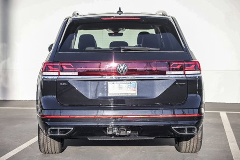 New 2025 Volkswagen Atlas SEL Premium R-Line image 4