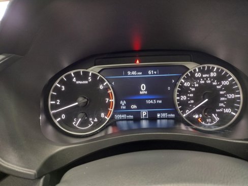 Used 2023 Nissan Altima 2.5 SV image 9