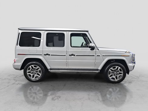 Used 2025 Mercedes-Benz G 550 image 5