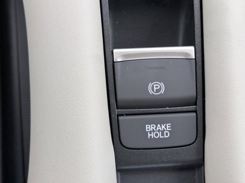 New 2026 Honda HR-V EX-L image 30