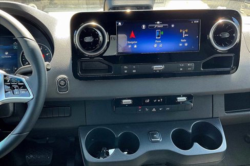 New 2025 Mercedes-Benz Sprinter 2500 image 6